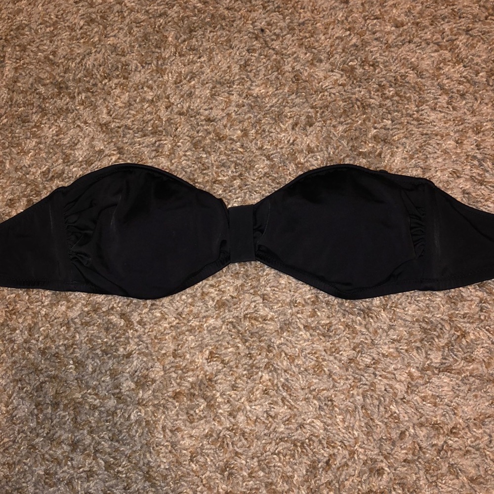 Black bikini top